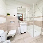 Good Time Centrum Strzelecka Apartmán *